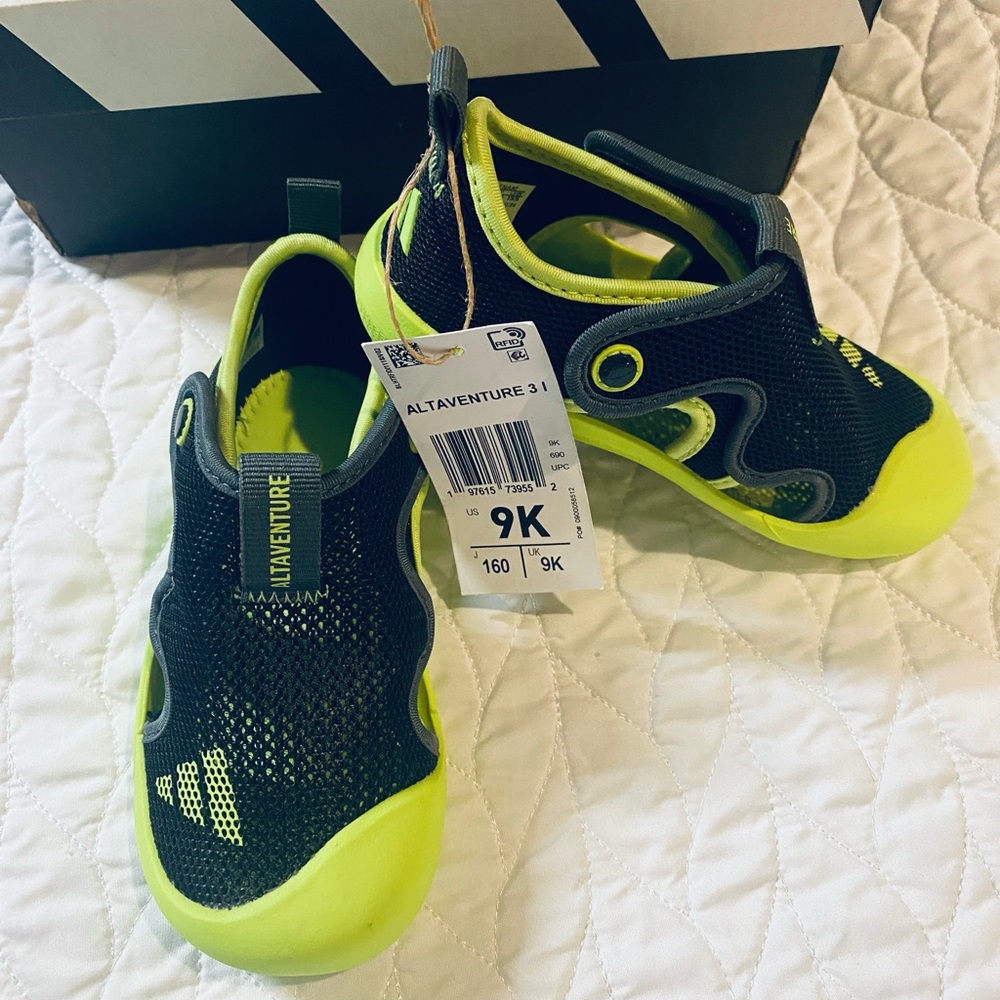 adidas Kids Altaventure 3.1 Water Shoes - Black and Neon Yellow